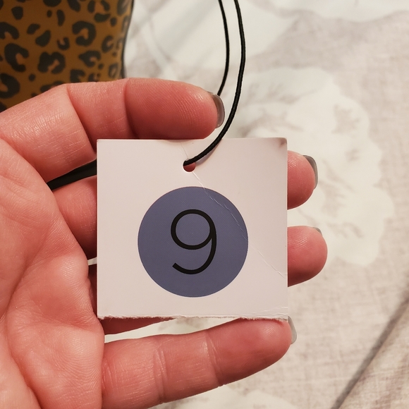 NWT-Cheetah rain boots size 9 - Picture 4 of 4